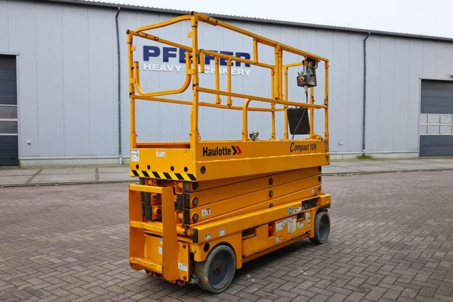 Haulotte Compact 10N Electric, 10m Working Height, 230kg Ca - Ψαλιδωτό ανυψωτικό: φωτογραφία 2 Haulotte Compact 10N Electric, 10m Working Height, 230kg Ca - Ψαλιδωτό ανυψωτικό: φωτογραφία 2