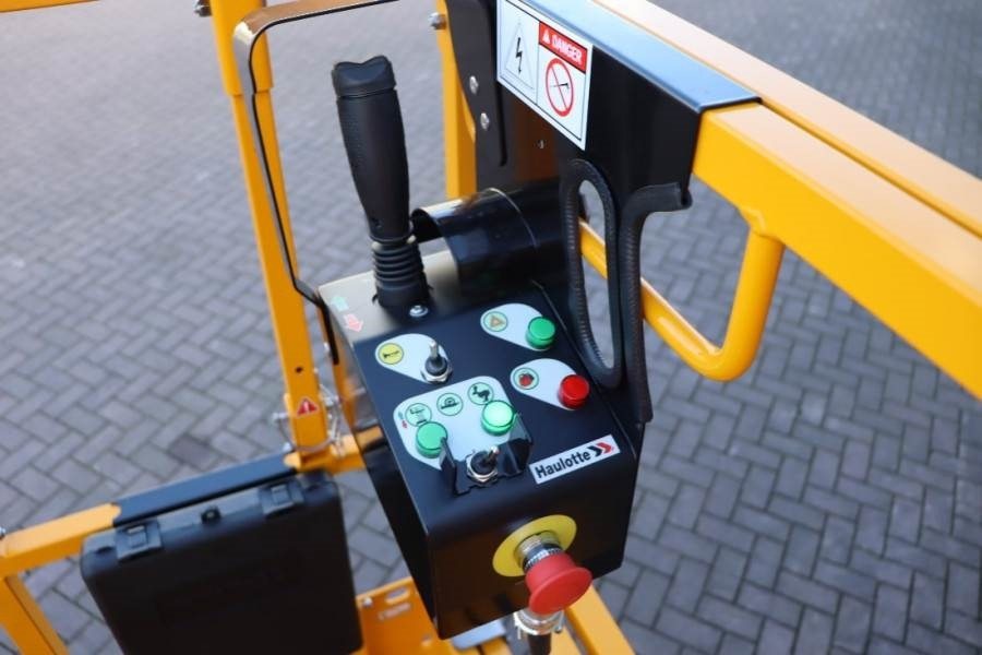 Haulotte Compact 10N Valid Inspection, *Guarantee! 10m Work - Ψαλιδωτό ανυψωτικό: φωτογραφία 5 Haulotte Compact 10N Valid Inspection, *Guarantee! 10m Work - Ψαλιδωτό ανυψωτικό: φωτογραφία 5