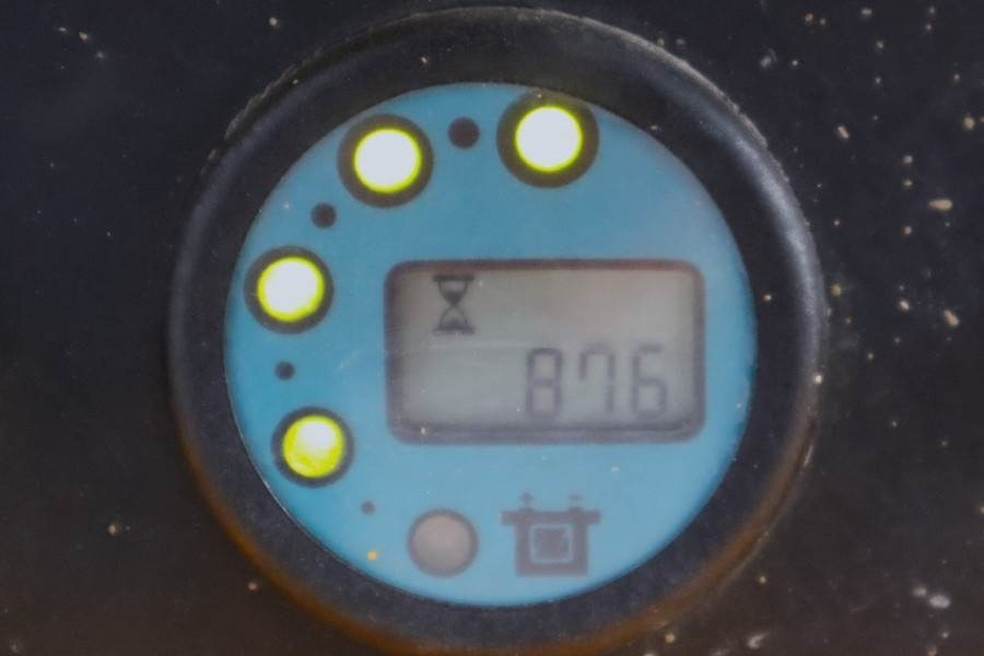 Haulotte Compact 12 Electric, 12m Working Height, 300kg Cap - Ψαλιδωτό ανυψωτικό: φωτογραφία 5 Haulotte Compact 12 Electric, 12m Working Height, 300kg Cap - Ψαλιδωτό ανυψωτικό: φωτογραφία 5