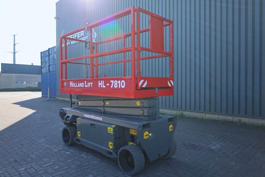 Ψαλιδωτό ανυψωτικό Holland Lift Ecostar HL-7810 Electric, 10m Working Height, 450k: φωτογραφία 8