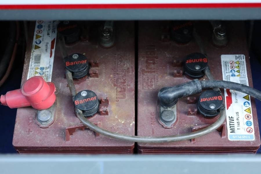 Ψαλιδωτό ανυψωτικό Holland Lift Ecostar HL-7810 Electric, 10m Working Height, 450k: φωτογραφία 10