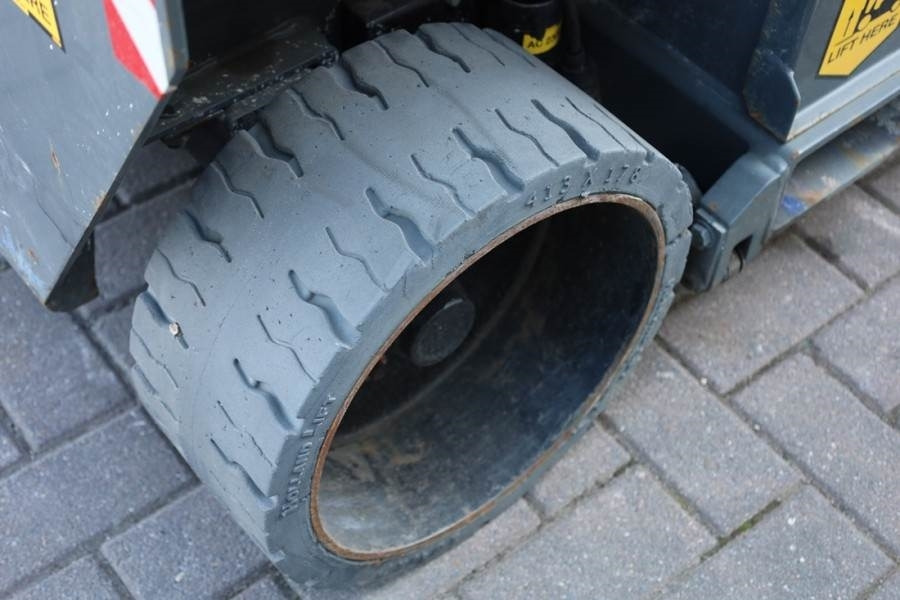 Ψαλιδωτό ανυψωτικό Holland Lift Ecostar HL-9710 Electric, 12m Working Height, 325k: φωτογραφία 10