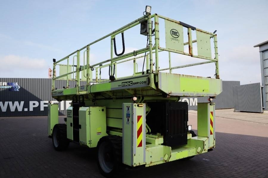 Ψαλιδωτό ανυψωτικό MEC 3392RT-T Diesel, 4x4 Drive, 12m Working Height, 12: φωτογραφία 8