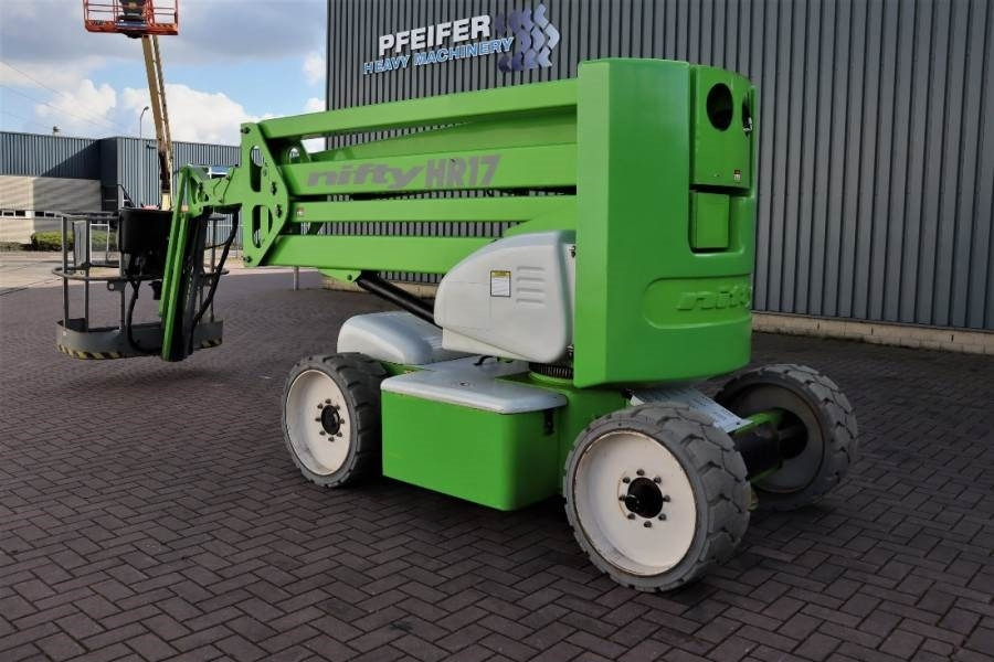 Niftylift HR17NDE HYBRIDE Hybrid Battery & Diesel, 17m Worki - Καλαθοφόρο ανυψωτικό: φωτογραφία 4 Niftylift HR17NDE HYBRIDE Hybrid Battery & Diesel, 17m Worki - Καλαθοφόρο ανυψωτικό: φωτογραφία 4