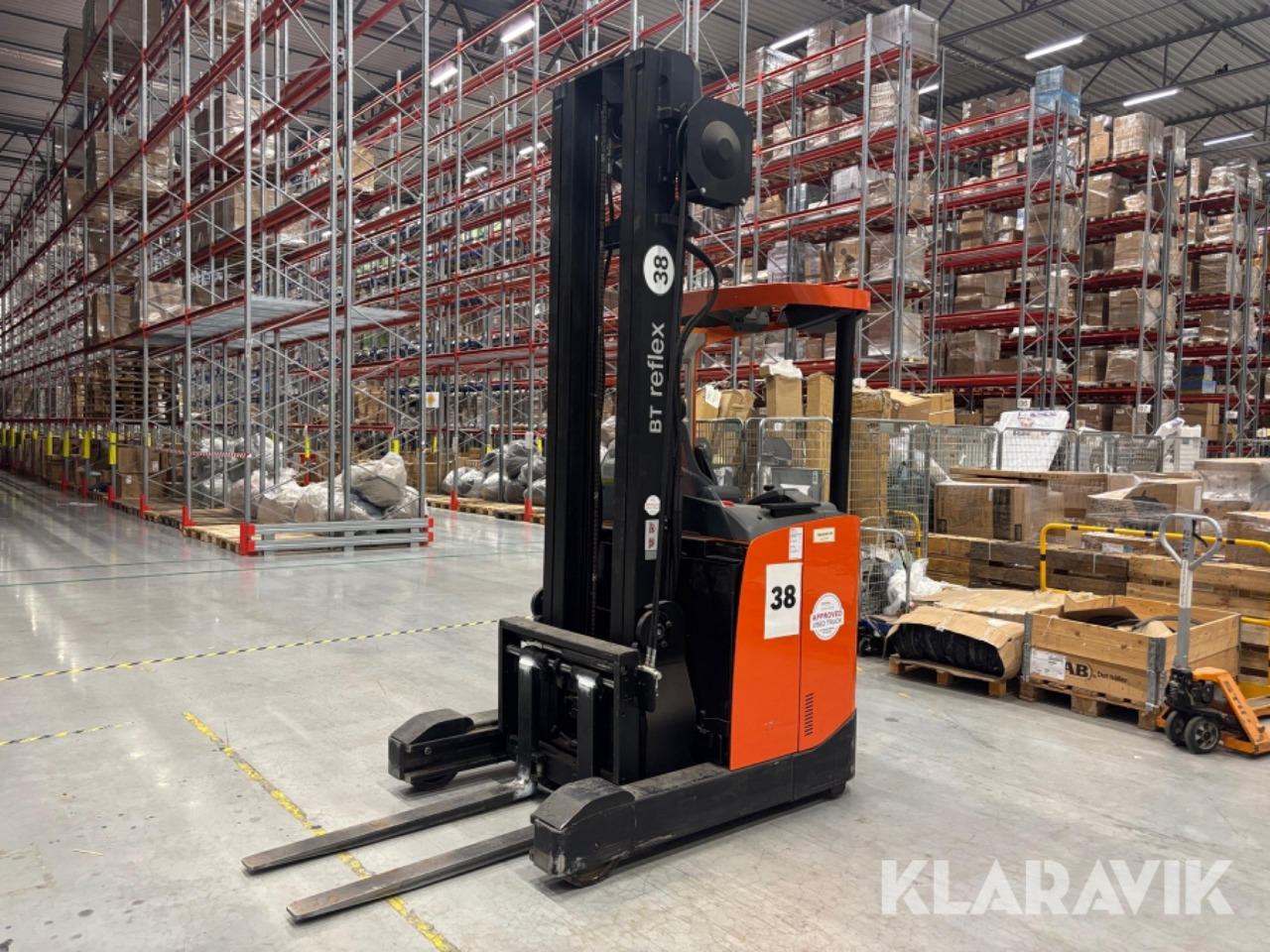 BT / Toyota RRE 160E - Ανυψωτικό μηχάνημα: φωτογραφία 1 BT / Toyota RRE 160E - Ανυψωτικό μηχάνημα: φωτογραφία 1