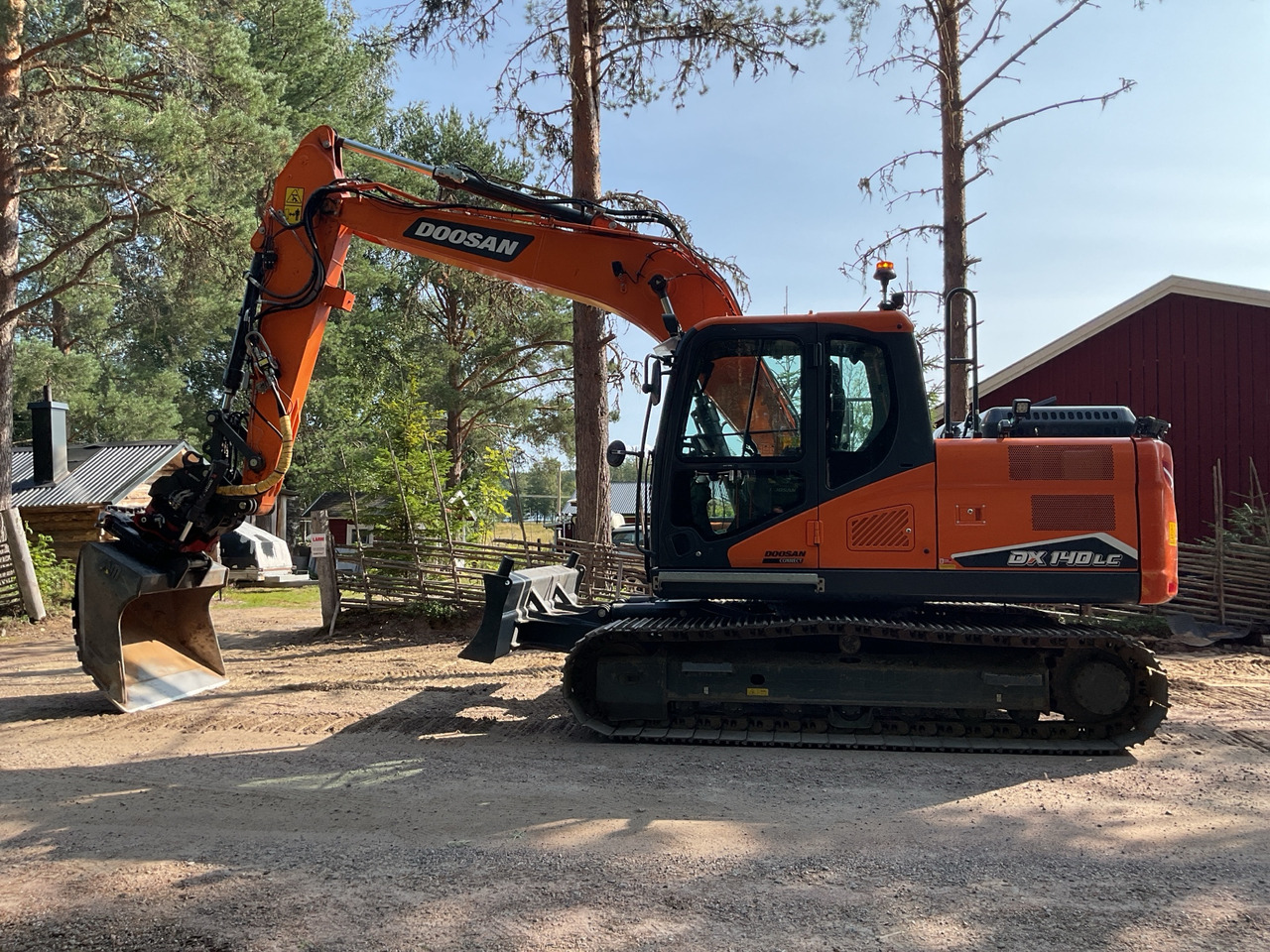 Doosan DX140LC-7 - Εκσκαφέας: φωτογραφία 1 Doosan DX140LC-7 - Εκσκαφέας: φωτογραφία 1