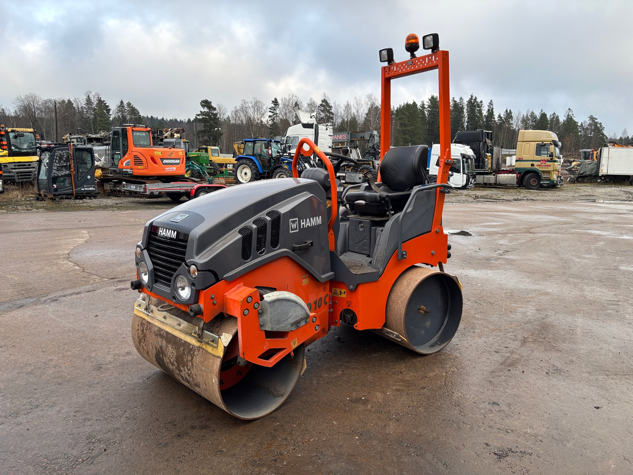 Hamm HD10C - Ασφαλτικός οδοστρωτήρας: φωτογραφία 1 Hamm HD10C - Ασφαλτικός οδοστρωτήρας: φωτογραφία 1