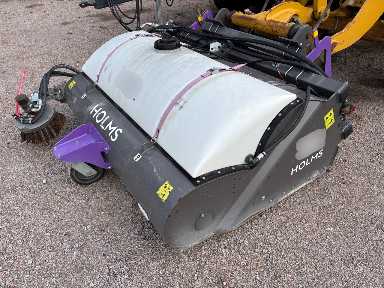 Holms PL-1.85 - Σκούπα: φωτογραφία 1 Holms PL-1.85 - Σκούπα: φωτογραφία 1