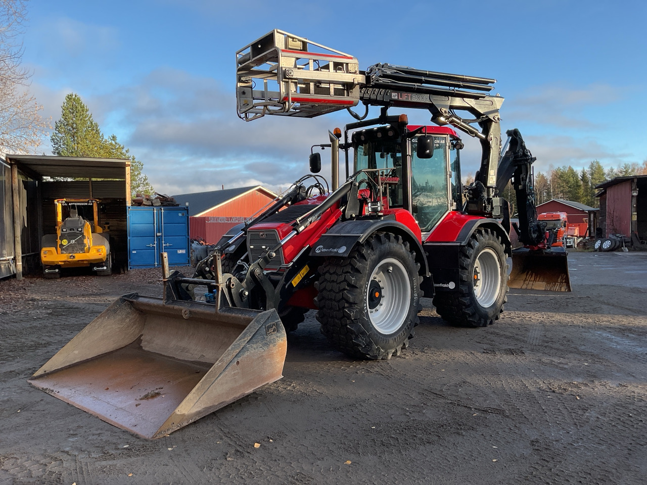 Huddig 1260C - Φορτωτής εκσκαφέας: φωτογραφία 1 Huddig 1260C - Φορτωτής εκσκαφέας: φωτογραφία 1