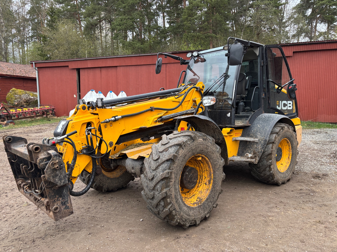 JCB TM320S - Τηλεσκοπικός φορτωτής: φωτογραφία 1 JCB TM320S - Τηλεσκοπικός φορτωτής: φωτογραφία 1