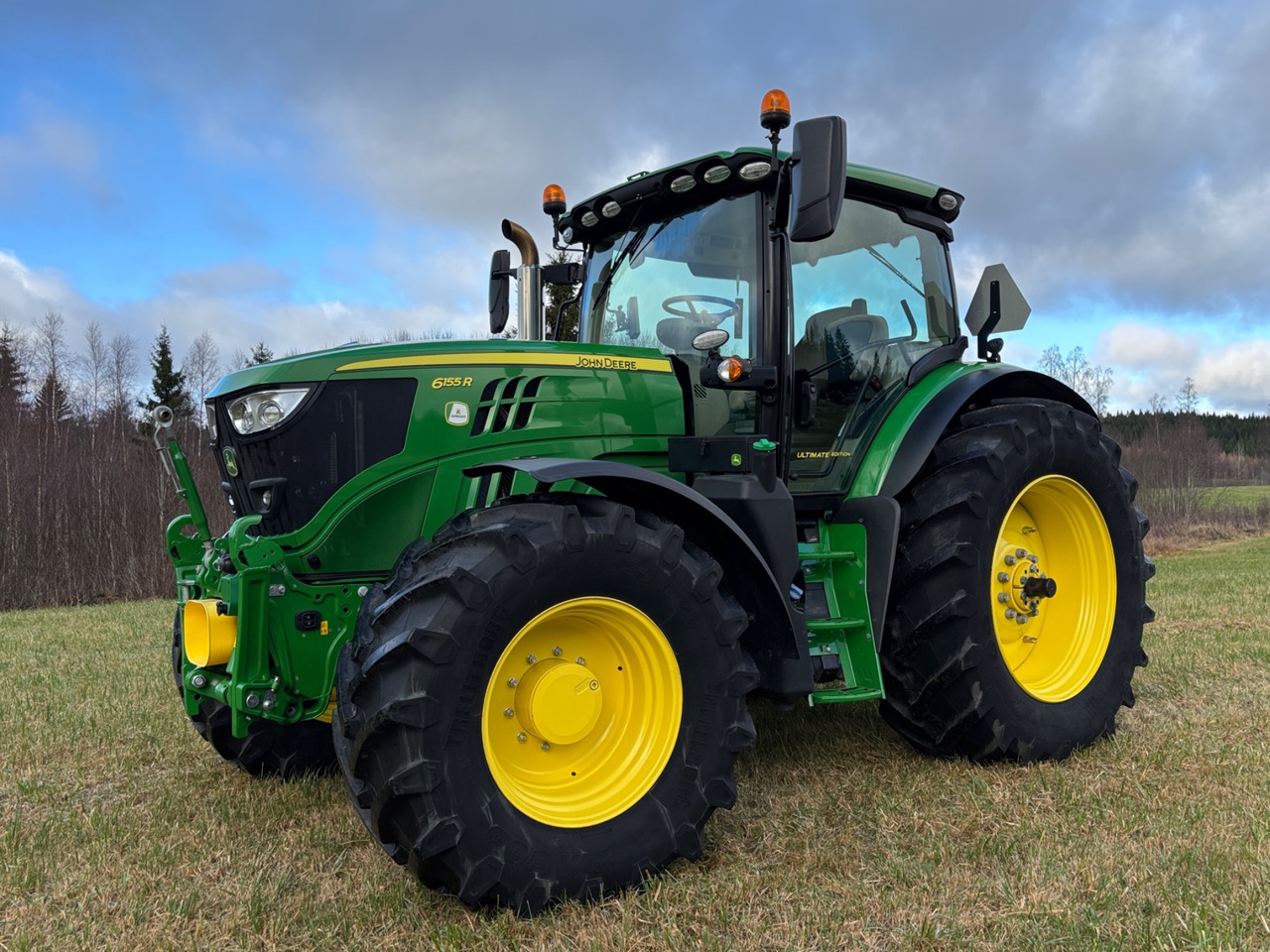 John Deere 6155R - Τρακτέρ: φωτογραφία 1 John Deere 6155R - Τρακτέρ: φωτογραφία 1