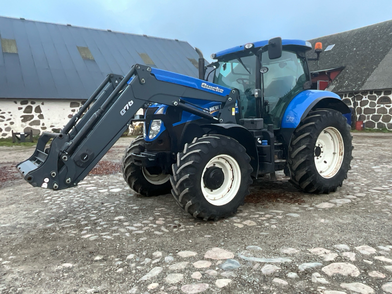 New Holland T7.210 - Τρακτέρ: φωτογραφία 1 New Holland T7.210 - Τρακτέρ: φωτογραφία 1