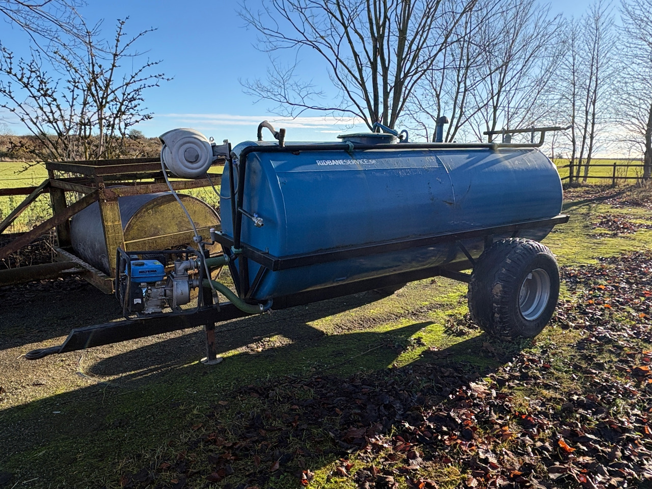 Ridbane Service - Ρεζερβουάρ: φωτογραφία 1 Ridbane Service - Ρεζερβουάρ: φωτογραφία 1