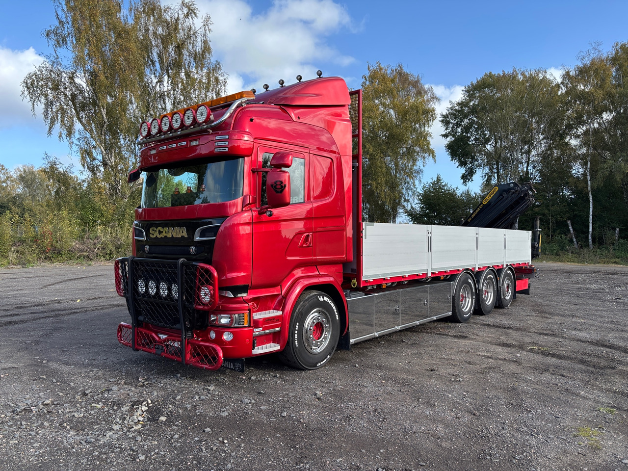Scania R520 - Φορτηγό με γερανό: φωτογραφία 1 Scania R520 - Φορτηγό με γερανό: φωτογραφία 1