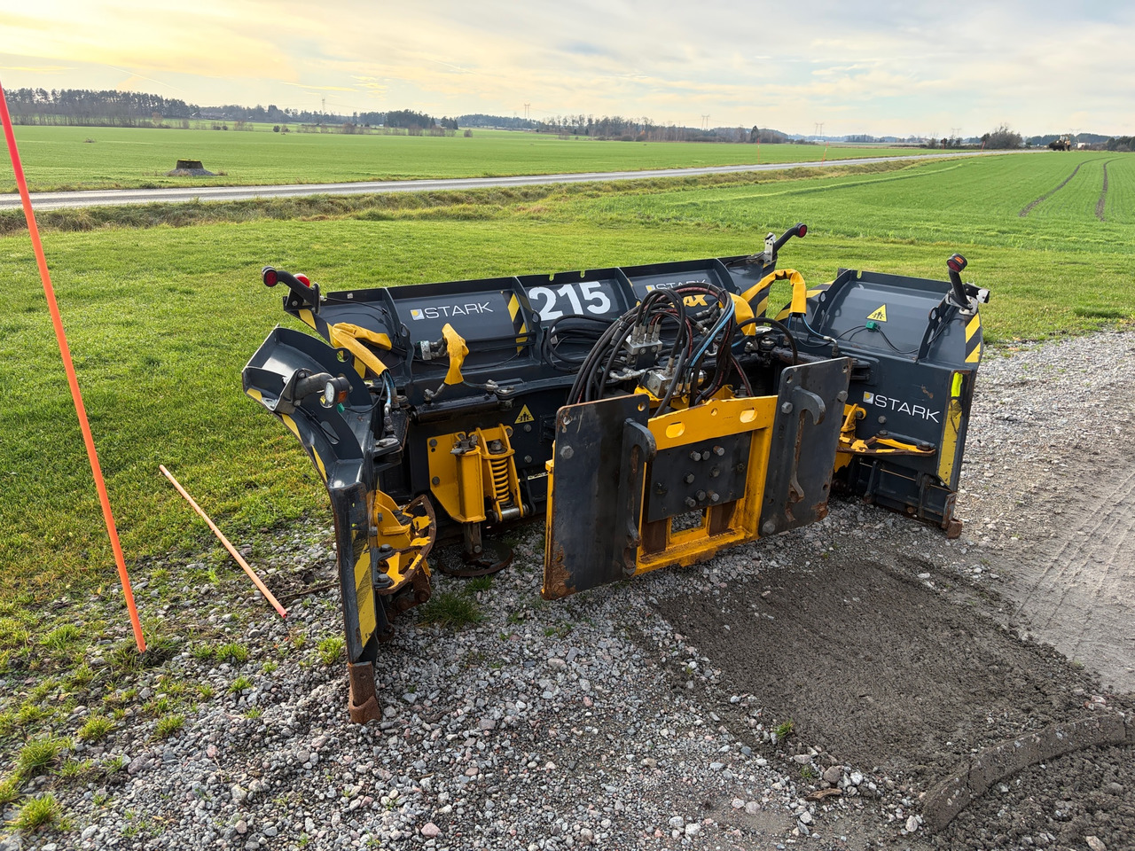 Stark URA 3750/1800 - Εκχιονιστικό μαχαίρι: φωτογραφία 1 Stark URA 3750/1800 - Εκχιονιστικό μαχαίρι: φωτογραφία 1