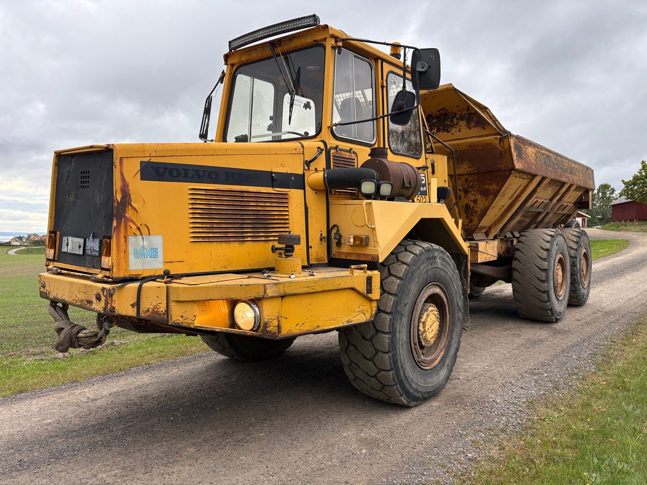 Volvo A25A - Ανατρεπόμενο όχημα: φωτογραφία 1 Volvo A25A - Ανατρεπόμενο όχημα: φωτογραφία 1