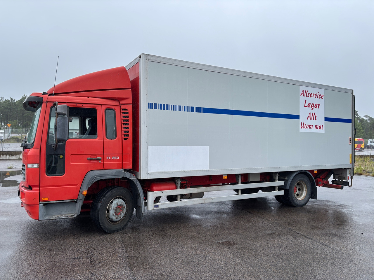 Volvo FL 250 - Φορτηγό: φωτογραφία 1 Volvo FL 250 - Φορτηγό: φωτογραφία 1