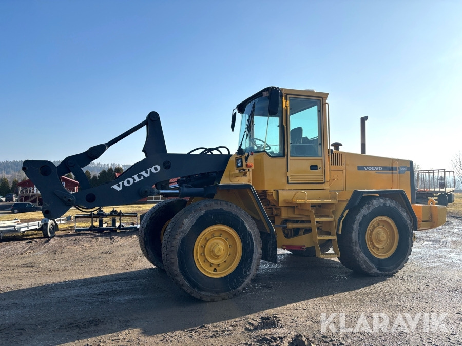 Volvo L90C - Ελαστιχοφόρος φορτωτής: φωτογραφία 1 Volvo L90C - Ελαστιχοφόρος φορτωτής: φωτογραφία 1