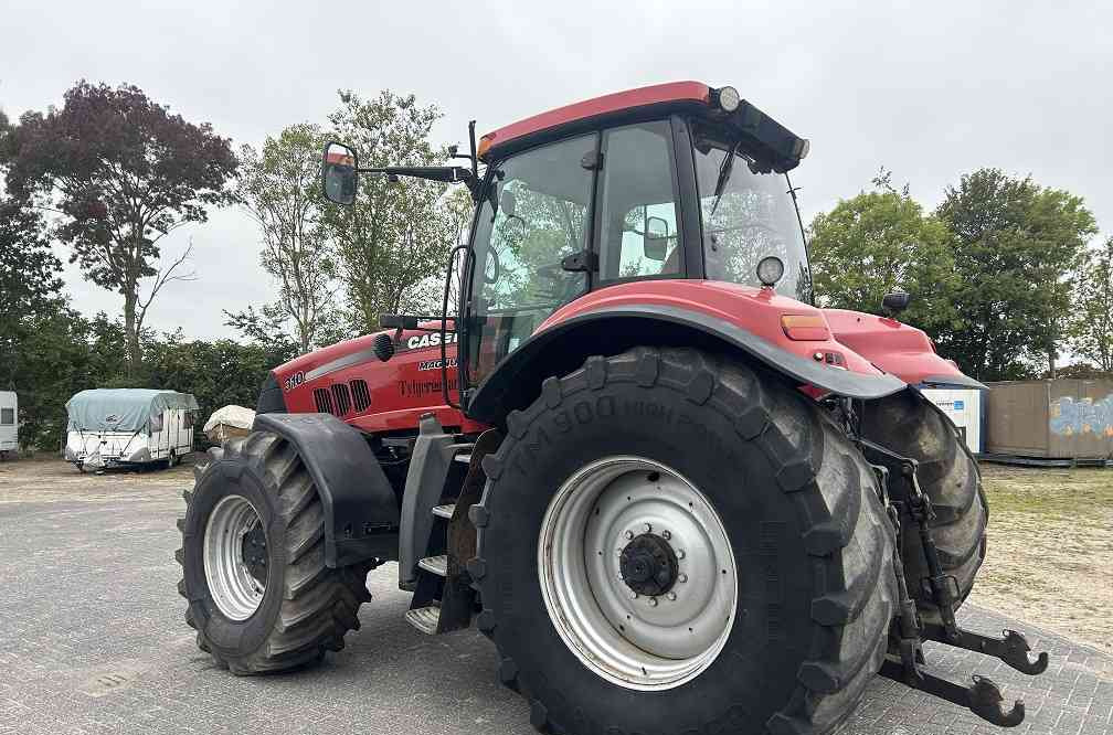 Case-IH Magnum 310 powershift - Τρακτέρ: φωτογραφία 2 Case-IH Magnum 310 powershift - Τρακτέρ: φωτογραφία 2