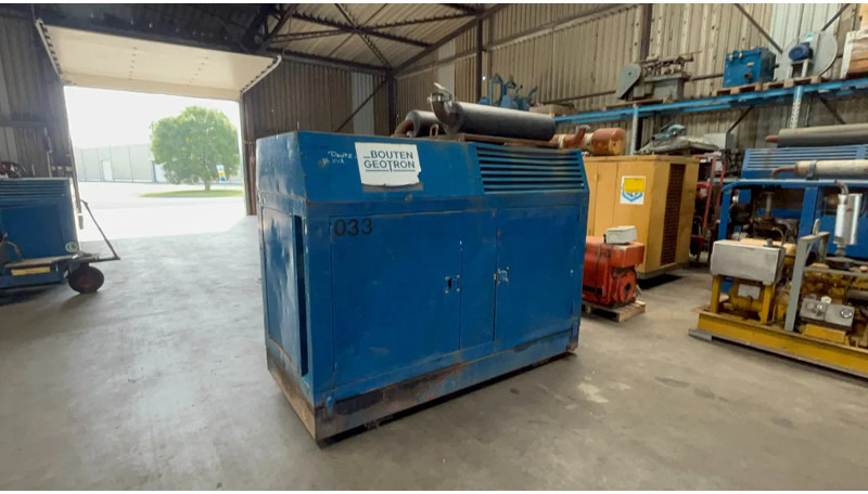 Bredenoord Bredenoord aggregaat BRD 70 KVA Deutz F5L413 - Βιομηχανική γεννήτρια: φωτογραφία 2 Bredenoord Bredenoord aggregaat BRD 70 KVA Deutz F5L413 - Βιομηχανική γεννήτρια: φωτογραφία 2