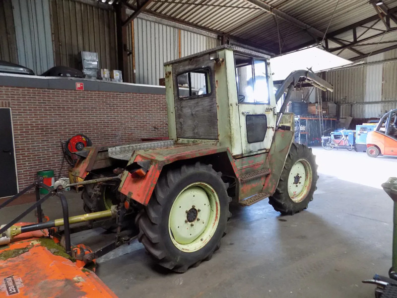 MB Trac MB TRAC 4X4 700 - Τρακτέρ: φωτογραφία 4 MB Trac MB TRAC 4X4 700 - Τρακτέρ: φωτογραφία 4