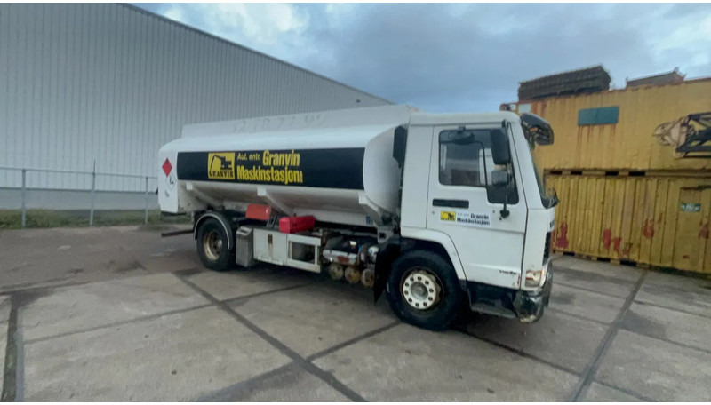 Volvo FL 7 Volvo FL7 285 Fuel tanker 4x2 - Φορτηγό βυτιοφόρο: φωτογραφία 5 Volvo FL 7 Volvo FL7 285 Fuel tanker 4x2 - Φορτηγό βυτιοφόρο: φωτογραφία 5