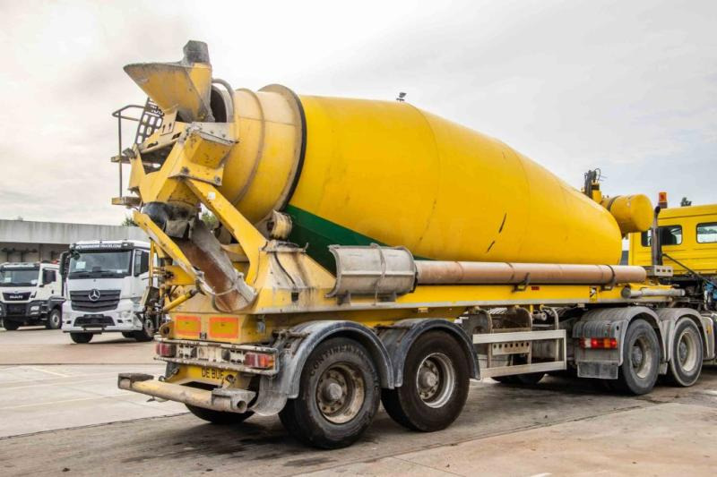 DE BUF BETON MIXER/MALAXEUR/MISCHER12M3 - Μπετονιέρα επικαθήμενο: φωτογραφία 3 DE BUF BETON MIXER/MALAXEUR/MISCHER12M3 - Μπετονιέρα επικαθήμενο: φωτογραφία 3