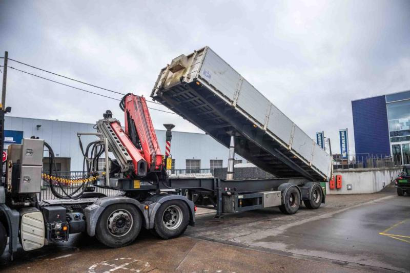 Kwb KIPPER + CRANE/GRUE/KRAN FASSI F245A/5X - Επικαθήμενο ανατρεπόμενο: φωτογραφία 1 Kwb KIPPER + CRANE/GRUE/KRAN FASSI F245A/5X - Επικαθήμενο ανατρεπόμενο: φωτογραφία 1