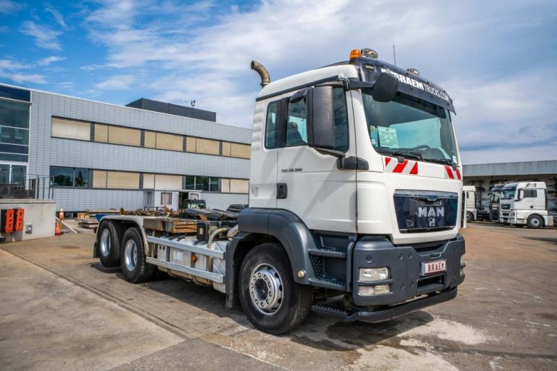 MAN TGS 28.360 BL+INTARDER+10 Pneus/tires - Φορτηγό φόρτωσης γάντζου: φωτογραφία 2 MAN TGS 28.360 BL+INTARDER+10 Pneus/tires - Φορτηγό φόρτωσης γάντζου: φωτογραφία 2