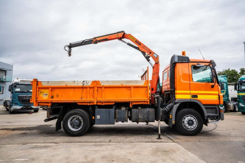 Mercedes ACTROS 1832 K + Palfinger 10 t/m - Φορτηγό ανατρεπόμενο, Φορτηγό με γερανό: φωτογραφία 3 Mercedes ACTROS 1832 K + Palfinger 10 t/m - Φορτηγό ανατρεπόμενο, Φορτηγό με γερανό: φωτογραφία 3