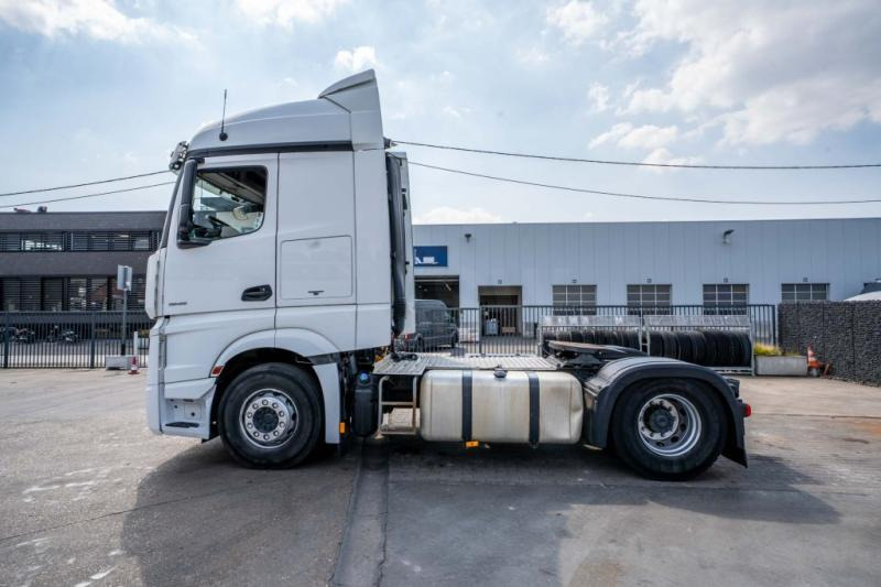 Τράκτορας Mercedes ACTROS 1845 LS: φωτογραφία 6
