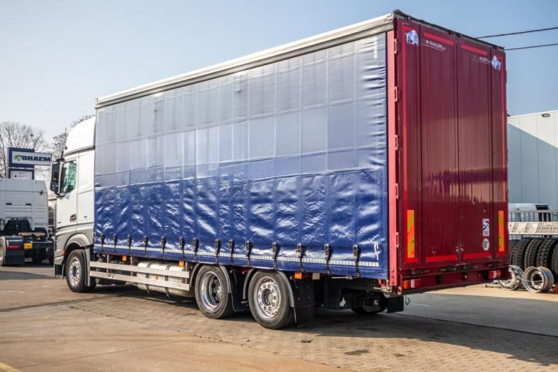 Mercedes ACTROS 2645 L - Φορτηγό μουσαμάς: φωτογραφία 4 Mercedes ACTROS 2645 L - Φορτηγό μουσαμάς: φωτογραφία 4