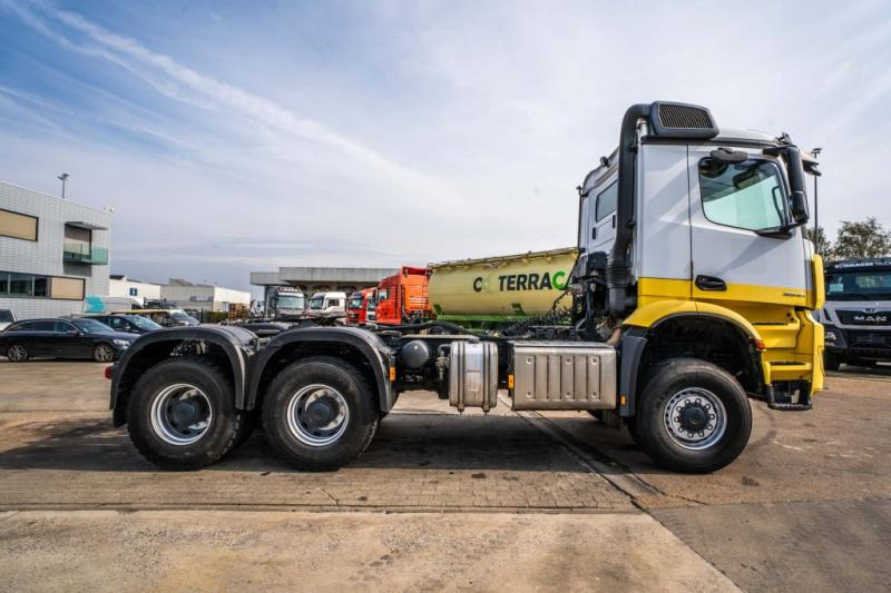 Mercedes AROCS 3345 AS - Τράκτορας: φωτογραφία 3 Mercedes AROCS 3345 AS - Τράκτορας: φωτογραφία 3