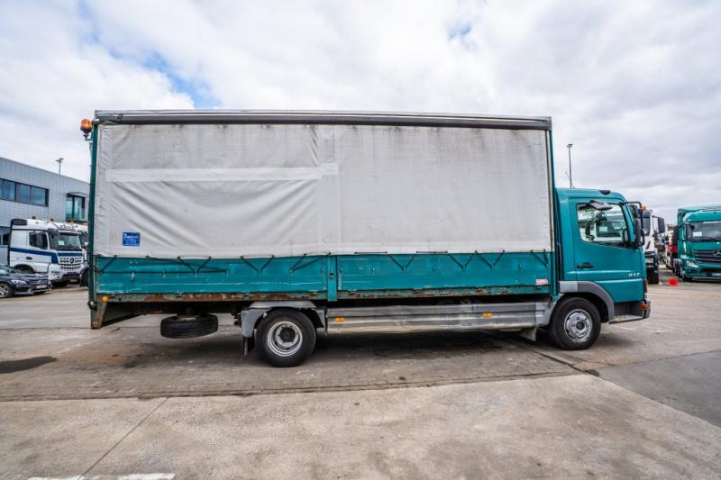 Mercedes ATEGO 917 L - Φορτηγό μουσαμάς: φωτογραφία 4 Mercedes ATEGO 917 L - Φορτηγό μουσαμάς: φωτογραφία 4