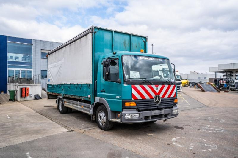 Mercedes ATEGO 917 L - Φορτηγό μουσαμάς: φωτογραφία 2 Mercedes ATEGO 917 L - Φορτηγό μουσαμάς: φωτογραφία 2
