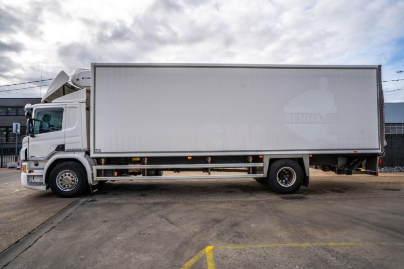 Scania P320 - THERMOKING T-1000R - Φορτηγό ψυγείο: φωτογραφία 4 Scania P320 - THERMOKING T-1000R - Φορτηγό ψυγείο: φωτογραφία 4