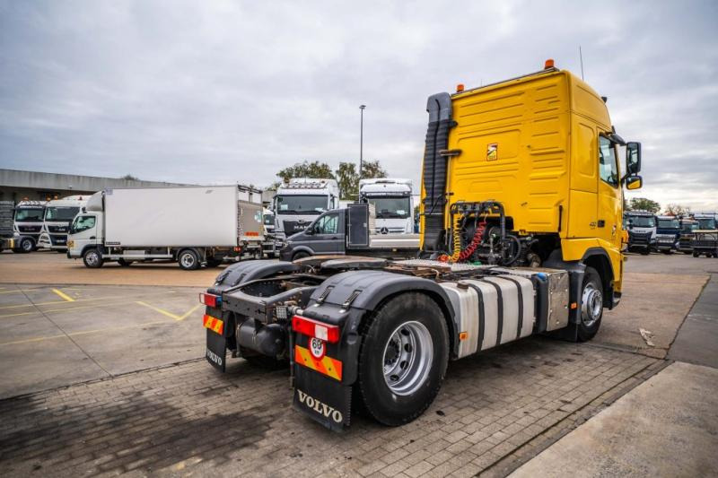 Volvo FH 400 -E5 +KIPHYDR. - Τράκτορας: φωτογραφία 4 Volvo FH 400 -E5 +KIPHYDR. - Τράκτορας: φωτογραφία 4