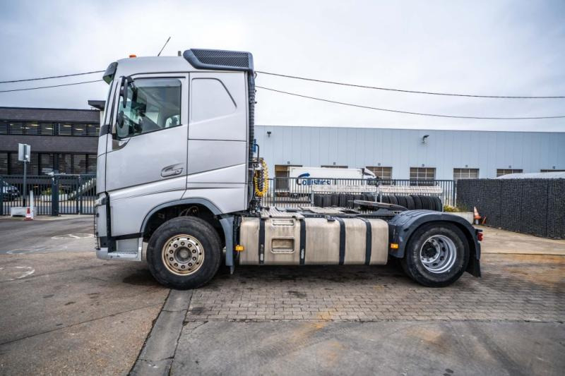 Volvo FH 460 +KIPHYDR. - Τράκτορας: φωτογραφία 2 Volvo FH 460 +KIPHYDR. - Τράκτορας: φωτογραφία 2