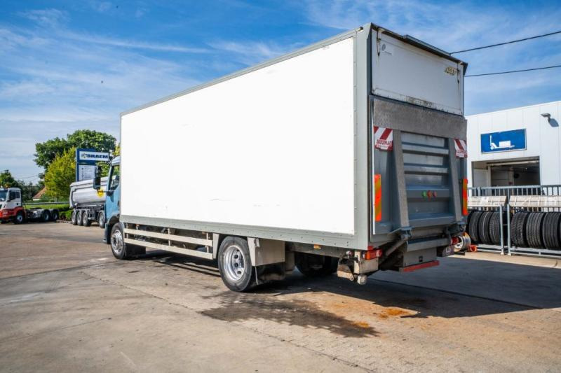 Volvo FL 240 (18t) + DHOLLANDIA 1.5T - Φορτηγό κόφα: φωτογραφία 3 Volvo FL 240 (18t) + DHOLLANDIA 1.5T - Φορτηγό κόφα: φωτογραφία 3