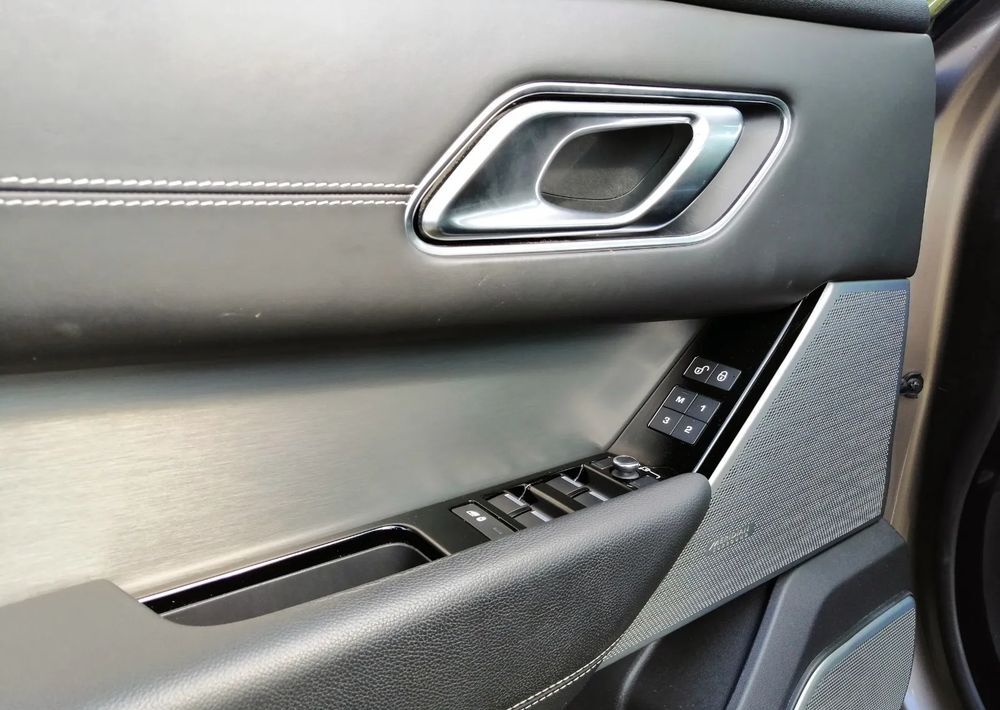 Land Rover Inny - SUV: φωτογραφία 5 Land Rover Inny - SUV: φωτογραφία 5