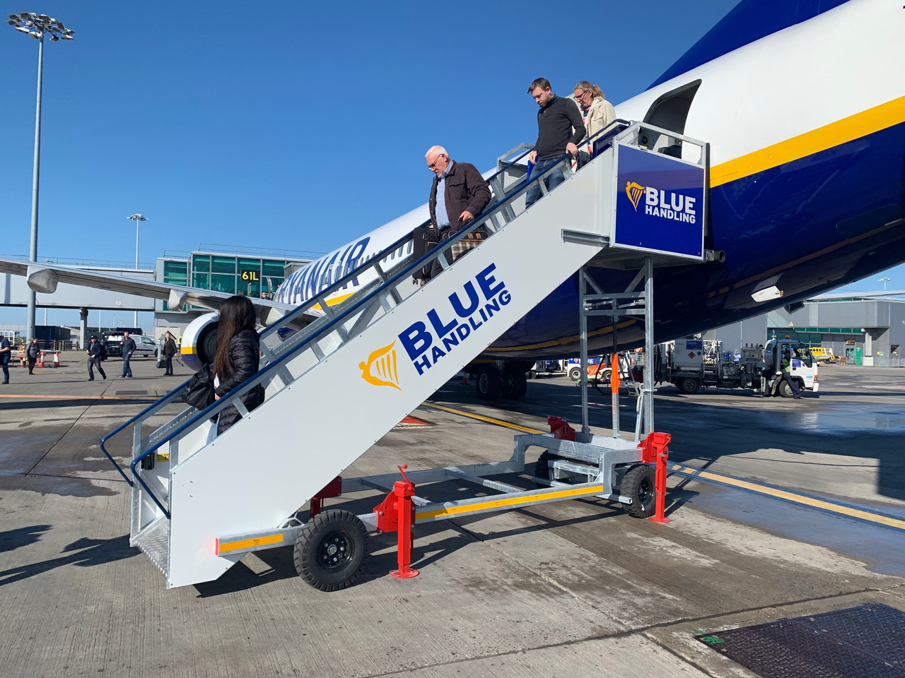 ARS-1 B737 Towable Passenger Stairs - Σκάλα επιβατών: φωτογραφία 1 ARS-1 B737 Towable Passenger Stairs - Σκάλα επιβατών: φωτογραφία 1