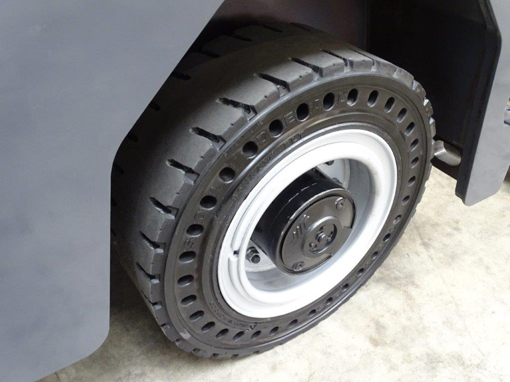 Πλευρικοί φορτωτές Baumann GX50/14/63TR - TRIPLEX: φωτογραφία 9 Πλευρικοί φορτωτές Baumann GX50/14/63TR - TRIPLEX: φωτογραφία 9