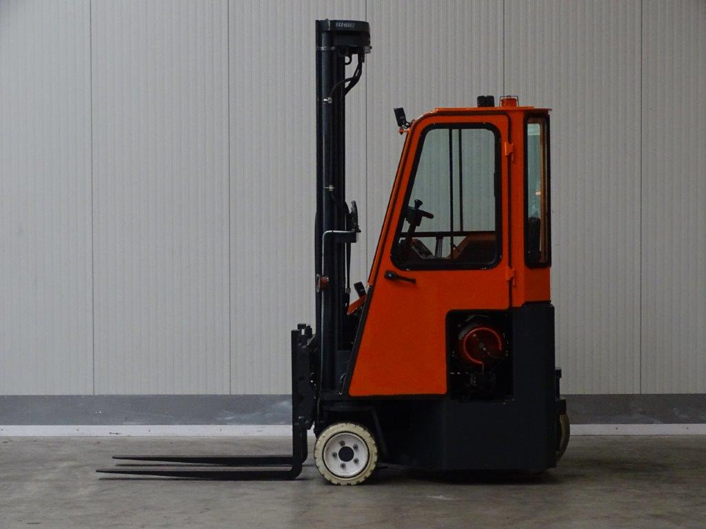 Combilift C2500CB - TRIPLEX - 4-κίνητα ανυψωτικό στενών δρόμων: φωτογραφία 4 Combilift C2500CB - TRIPLEX - 4-κίνητα ανυψωτικό στενών δρόμων: φωτογραφία 4