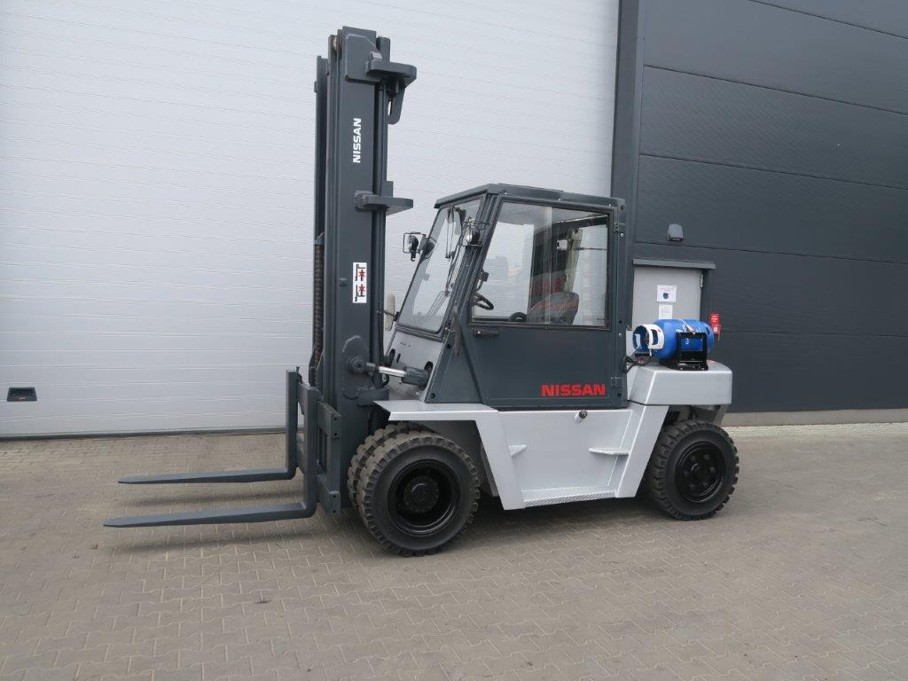 Nissan bBF05H70U - Περονοφόρο όχημα: φωτογραφία 1 Nissan bBF05H70U - Περονοφόρο όχημα: φωτογραφία 1