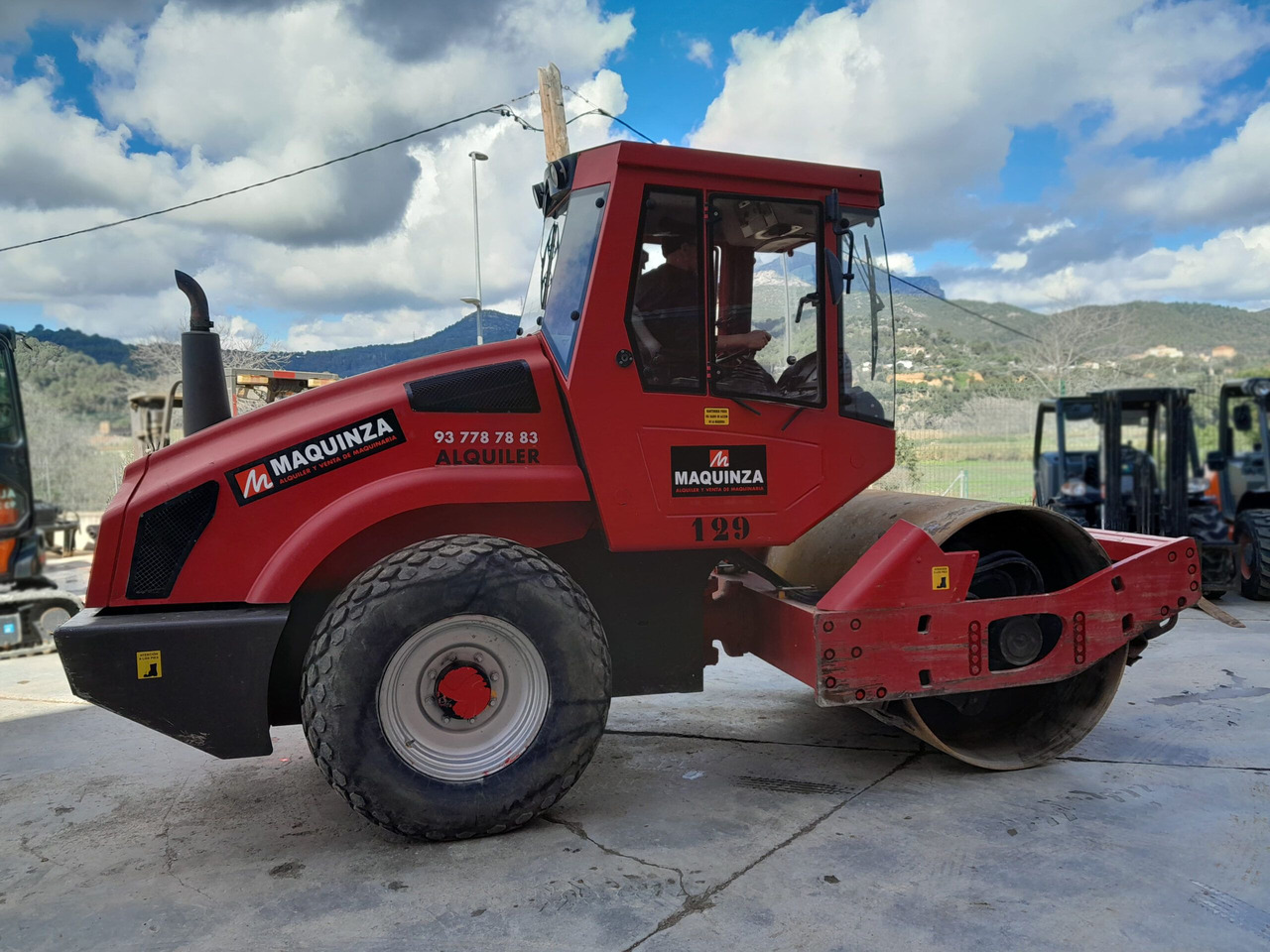 BOMAG BW177D4 - Οδοστρωτήρες: φωτογραφία 1 BOMAG BW177D4 - Οδοστρωτήρες: φωτογραφία 1