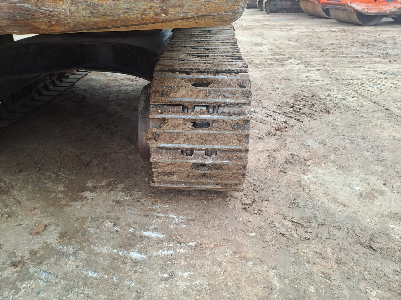 Ερπυστριοφόρος εκσκαφέας CATERPILLAR 323FLN IHC: φωτογραφία 11