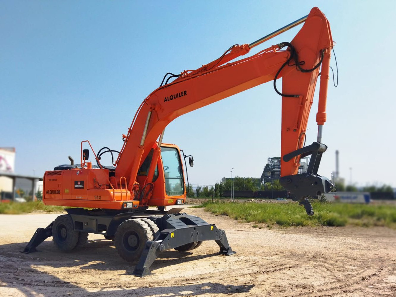 DAEWOO 210 W-V M4E (LOC) - Τροχοφόρος εκσκαφέας: φωτογραφία 4 DAEWOO 210 W-V M4E (LOC) - Τροχοφόρος εκσκαφέας: φωτογραφία 4