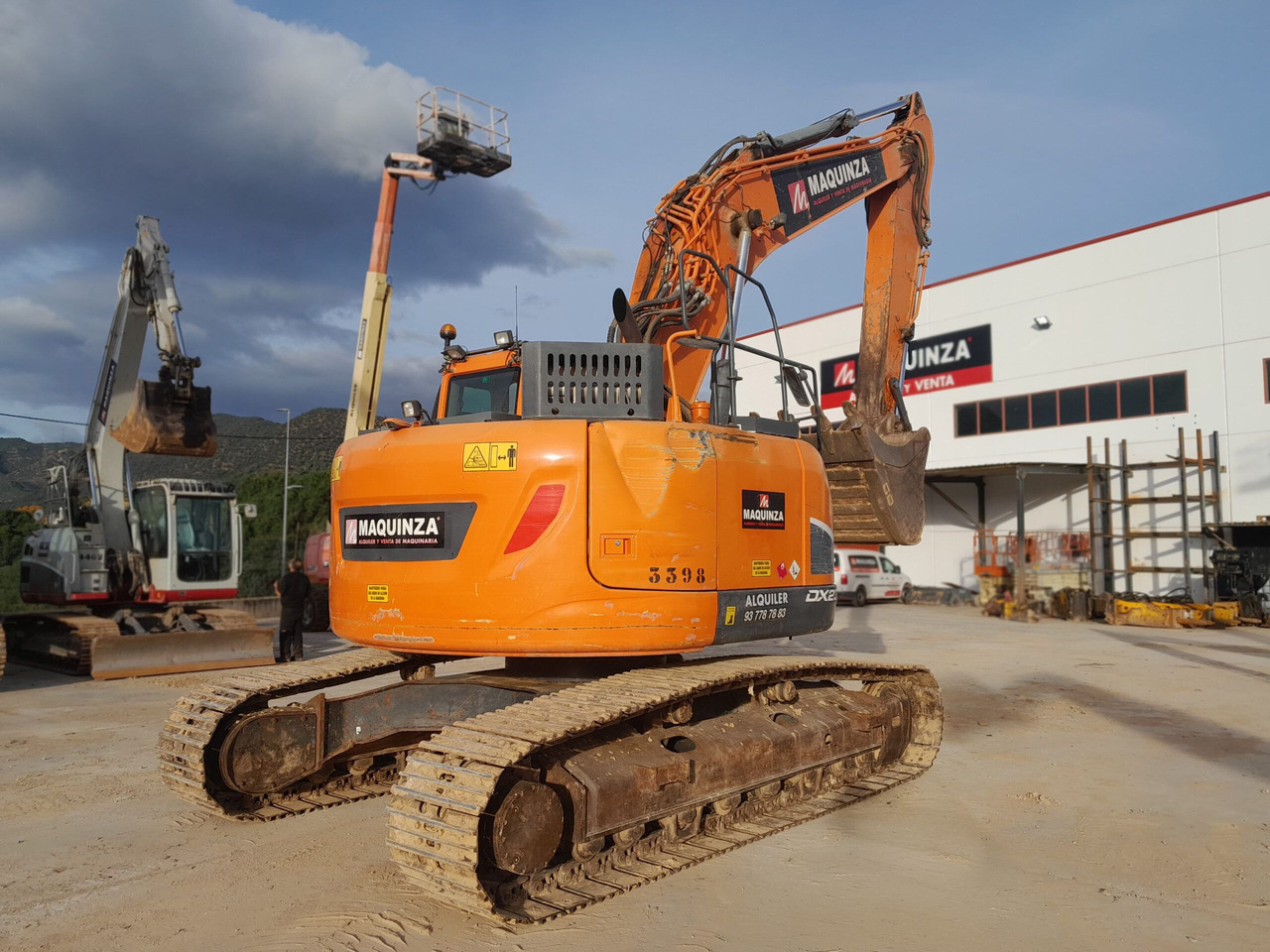 DOOSAN DX235LCR - Ερπυστριοφόρος εκσκαφέας: φωτογραφία 3 DOOSAN DX235LCR - Ερπυστριοφόρος εκσκαφέας: φωτογραφία 3