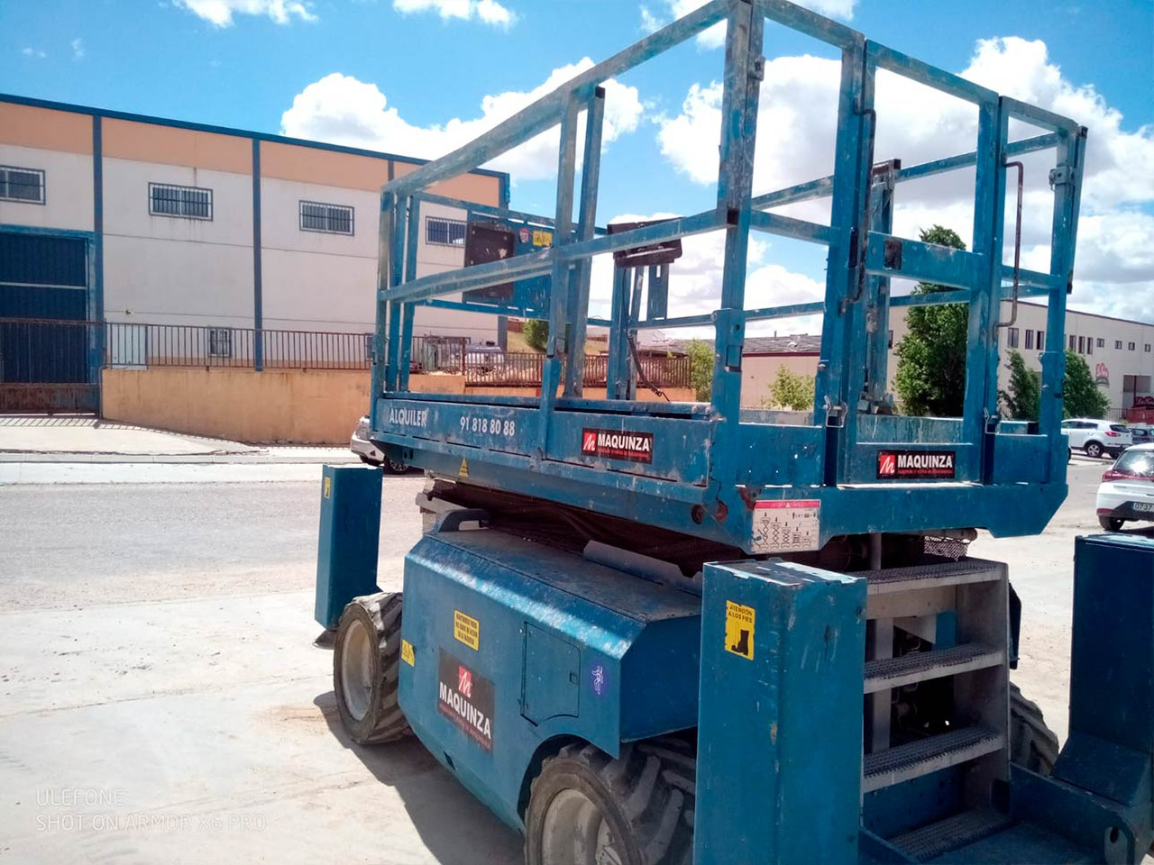 GENIE GS3268RT - Ψαλιδωτό ανυψωτικό: φωτογραφία 2 GENIE GS3268RT - Ψαλιδωτό ανυψωτικό: φωτογραφία 2