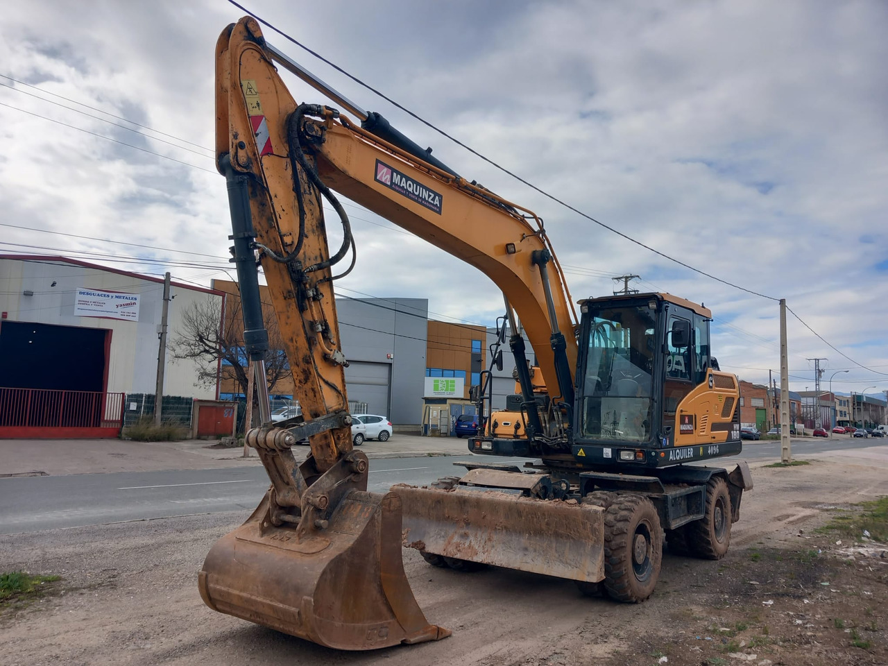 HYUNDAI HW180 - Τροχοφόρος εκσκαφέας: φωτογραφία 3 HYUNDAI HW180 - Τροχοφόρος εκσκαφέας: φωτογραφία 3